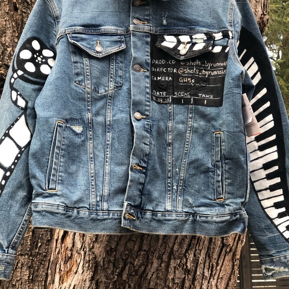 Denim Jean Jacket. Size XL - Picture 3 of 9